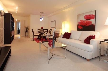 1001 - 44 Gerrard St W, Condo with 2 bedrooms, 2 bathrooms and 1 parking in Toronto ON | Image 2