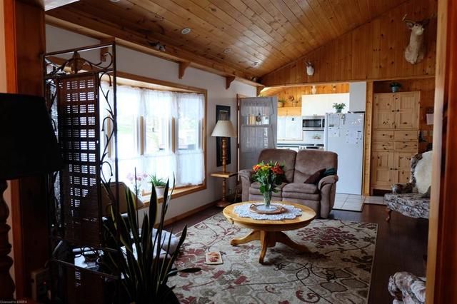 1212 Marble Lake Road, House detached with 2 bedrooms, 1 bathrooms and 12 parking in North Frontenac ON | Image 5