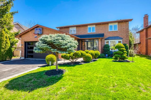 472 Aspen Forest Dr, House detached with 4 bedrooms, 4 bathrooms and 6 parking in Oakville ON | Image 1