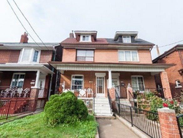 bsmnt - 686 Lansdowne Ave, House semidetached with 1 bedrooms, 1 bathrooms and 0 parking in Toronto ON | Image 1
