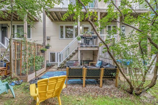 55 Steele Park Private, House attached with 2 bedrooms, 2 bathrooms and 2 parking in Ottawa ON | Image 2