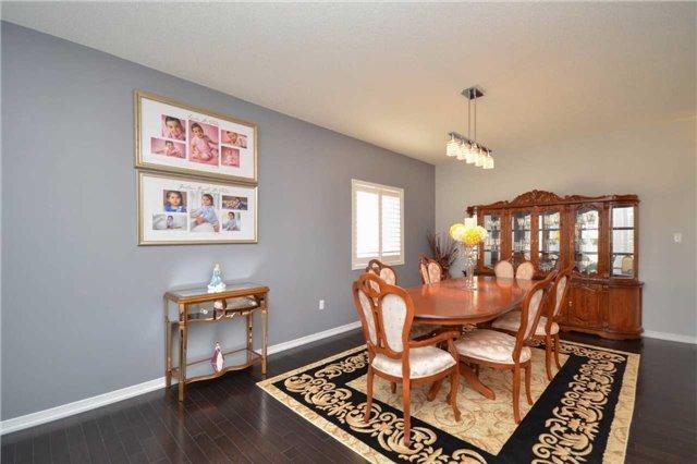 2217 Nevils St, House detached with 2 bedrooms, 2 bathrooms and 4 parking in Innisfil ON | Image 3