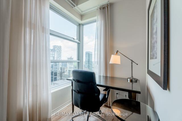 2904 - 1 King St W, Condo with 1 bedrooms, 1 bathrooms and 0 parking in Toronto ON | Image 19