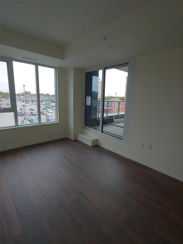 304 - 3237 Bayview Ave, Condo with 1 bedrooms, 2 bathrooms and 1 parking in Toronto ON | Image 5