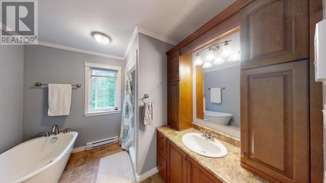 657 Southside Harbour Road, House detached with 2 bedrooms, 1 bathrooms and null parking in Antigonish, Subd. B NS | Image 6