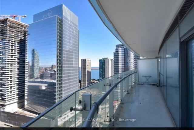 2910 - 12 York St, Condo with 2 bedrooms, 2 bathrooms and 1 parking in Toronto ON | Image 7