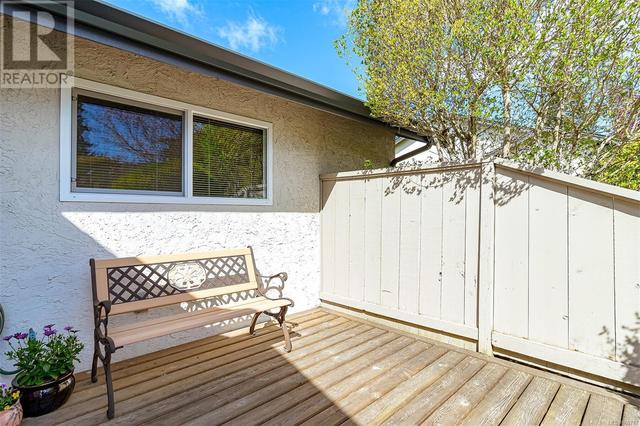 8 - 1184 Clarke Rd, House attached with 2 bedrooms, 1 bathrooms and 1 parking in Central Saanich BC | Image 27