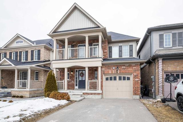 18 Robb Lane, House detached with 3 bedrooms, 3 bathrooms and 3 parking in Clarington ON | Image 1