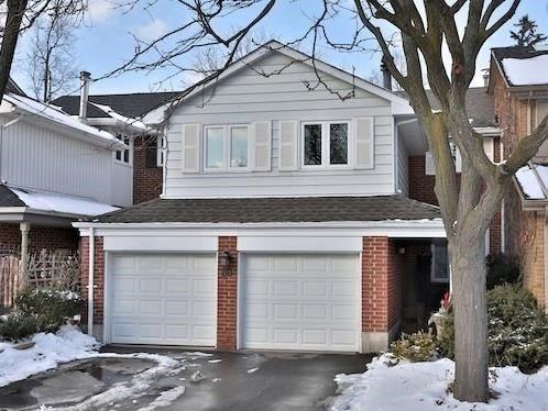 80 Chiswell Cres W, House attached with 3 bedrooms, 4 bathrooms and 2 parking in Toronto ON | Image 1