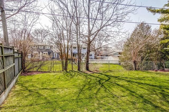 602 Braemore Rd, House detached with 3 bedrooms, 2 bathrooms and 5 parking in Burlington ON | Image 20