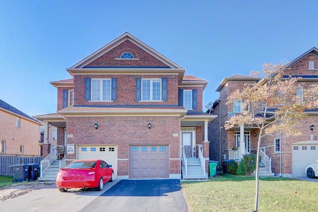 3285 Stoney Cres, House semidetached with 4 bedrooms, 3 bathrooms and 2 parking in Mississauga ON | Image 1
