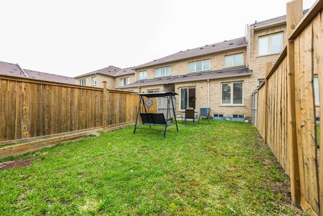 16 Cedarbrook Rd, House attached with 3 bedrooms, 3 bathrooms and 2 parking in Brampton ON | Image 26
