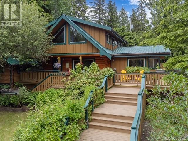 370 Bamfield Rd, House detached with 3 bedrooms, 4 bathrooms and 6 parking in Alberni Clayoquot A BC | Card Image