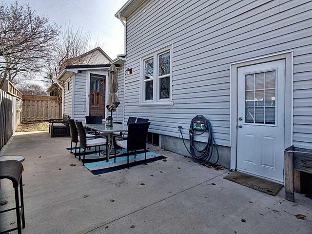 28 Hazel St, House detached with 2 bedrooms, 3 bathrooms and 3 parking in St. Catharines ON | Image 19