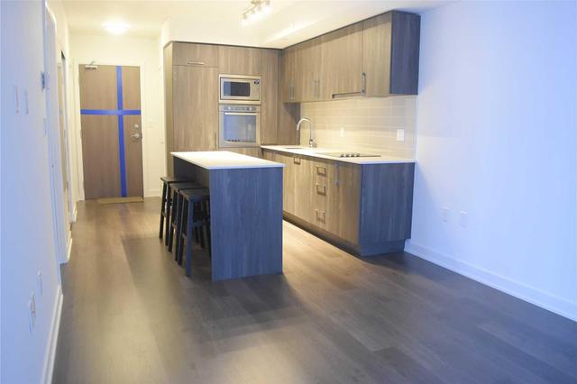 806E - 576 Front St W, Condo with 1 bedrooms, 1 bathrooms and null parking in Toronto ON | Image 2