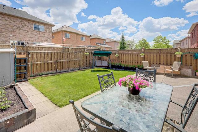 17 Chart Ave, House semidetached with 4 bedrooms, 3 bathrooms and 1 parking in Vaughan ON | Image 20