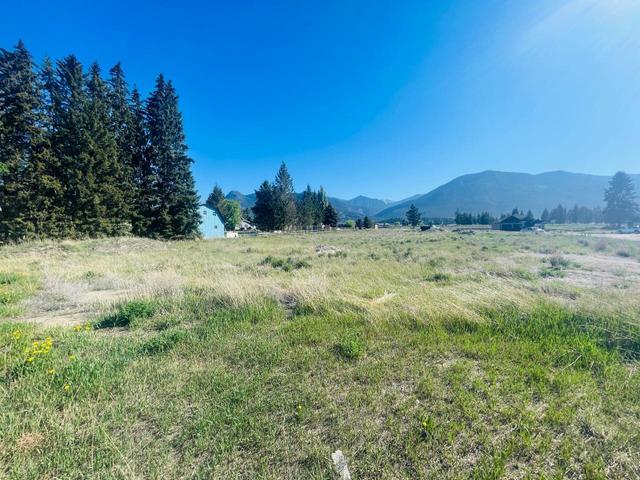 lot 13 Foxwood Trail, House detached with 2 bedrooms, 2 bathrooms and 4 parking in East Kootenay F BC | Image 13