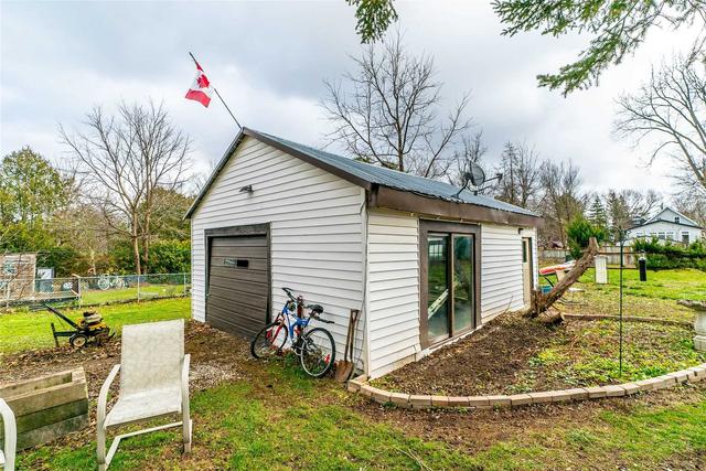 41 Elgin St, House detached with 4 bedrooms, 2 bathrooms and 5 parking in Kawartha Lakes ON | Image 23