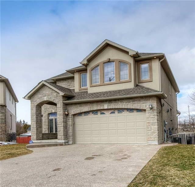 228 Paige Pl, House detached with 4 bedrooms, 4 bathrooms and 4 parking in Kitchener ON | Image 1