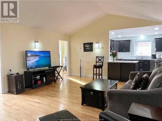 158 Caissie Ave, House detached with 3 bedrooms, 2 bathrooms and null parking in Shediac NB | Image 12