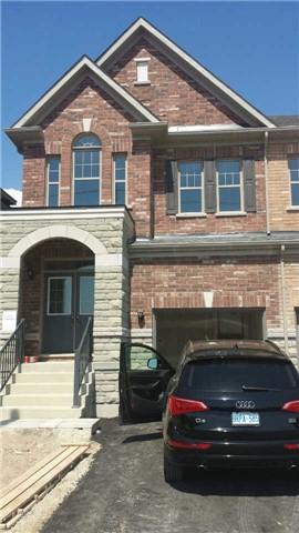 42 Fann Dr S, House attached with 3 bedrooms, 3 bathrooms and 1 parking in Brampton ON | Image 1