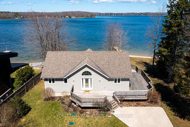 115 South Shores Rd, House detached with 1 bedrooms, 3 bathrooms and 6 parking in Grey Highlands ON | Image 23