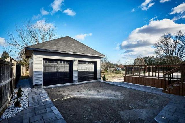 189 Garrard Rd, House detached with 4 bedrooms, 5 bathrooms and 11 parking in Whitby ON | Image 30