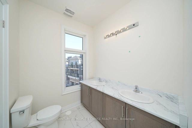 unit 5 - 2a Muir Ave, House attached with 3 bedrooms, 3 bathrooms and 2 parking in Toronto ON | Image 28