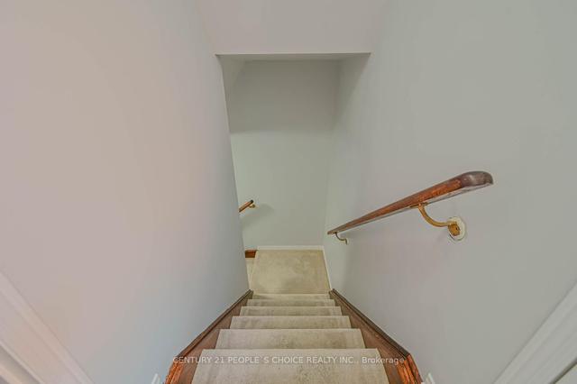 14 Lillian Cres, House detached with 4 bedrooms, 5 bathrooms and 7 parking in Brampton ON | Image 26