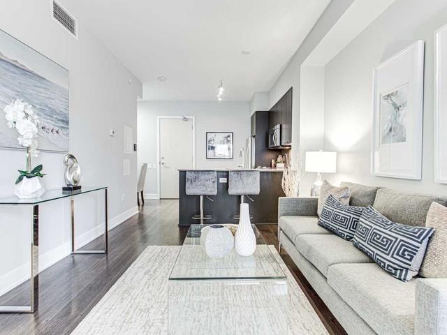 607 - 30 Roehampton Ave, Condo with 1 bedrooms, 1 bathrooms and 0 parking in Toronto ON | Image 19