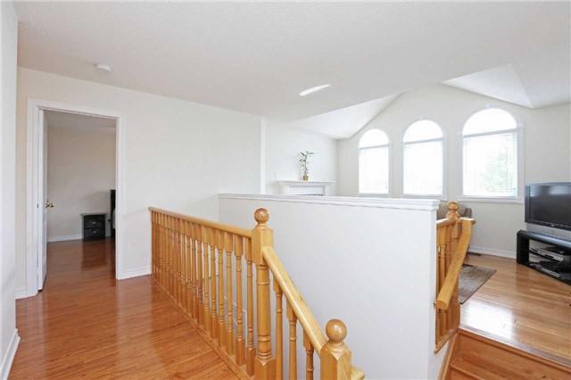 86 Rushmore Crt, House detached with 3 bedrooms, 3 bathrooms and 6 parking in Markham ON | Image 11