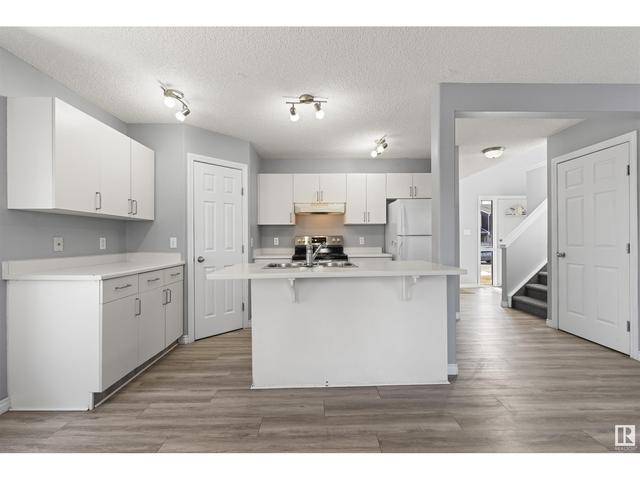 18414 75 Av Nw, House detached with 4 bedrooms, 2 bathrooms and null parking in Edmonton AB | Image 5