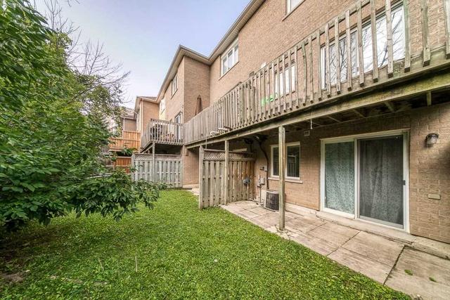 7 - 7 Dervock Cres, Townhouse with 2 bedrooms, 3 bathrooms and 2 parking in Toronto ON | Image 12