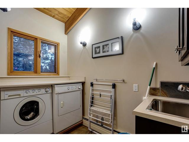 18420 8a Av Sw, House detached with 4 bedrooms, 3 bathrooms and 8 parking in Edmonton AB | Image 9