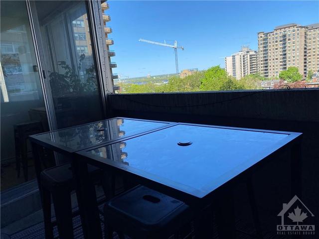 810 - 530 Laurier Avenue W, Condo with 2 bedrooms, 1 bathrooms and 1 parking in Ottawa ON | Image 5