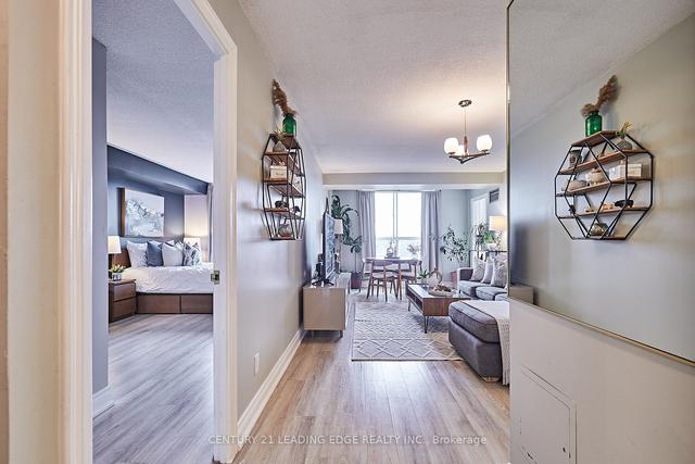402 - 330 Mccowan Rd, Condo with 2 bedrooms, 2 bathrooms and 1 parking in Toronto ON | Image 34