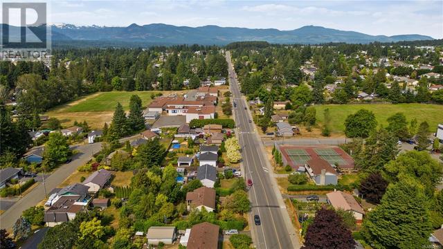1841 Robb Ave, House detached with 4 bedrooms, 2 bathrooms and 3 parking in Comox BC | Image 34
