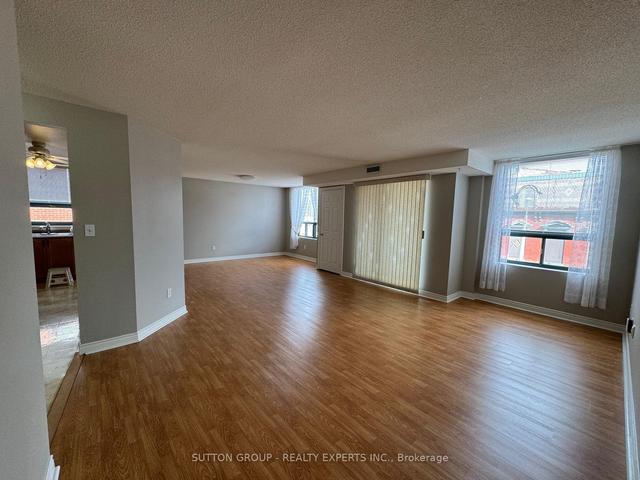 303 - 8 Main St, Condo with 2 bedrooms, 2 bathrooms and 1 parking in Hamilton ON | Image 26