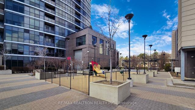 1611 - 5 Valhalla Inn Rd, Condo with 1 bedrooms, 1 bathrooms and 1 parking in Toronto ON | Image 32
