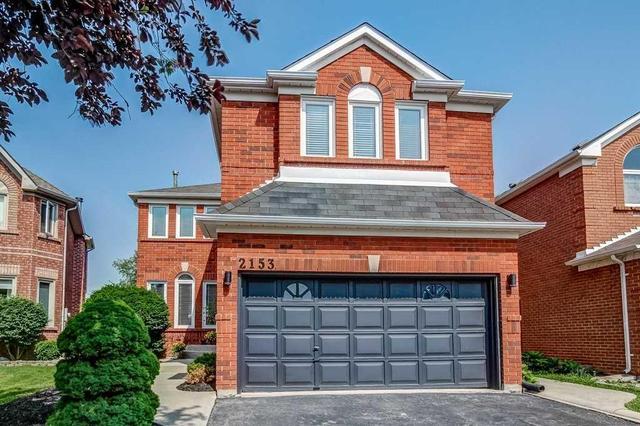 2153 Oak Bliss Cres, House detached with 4 bedrooms, 4 bathrooms and 2 parking in Oakville ON | Image 1