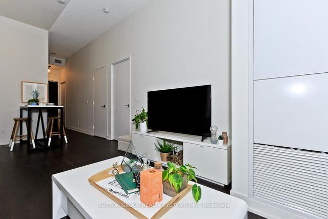 n1002 - 120 Bayview Ave, Condo with 1 bedrooms, 2 bathrooms and 0 parking in Toronto ON | Image 16