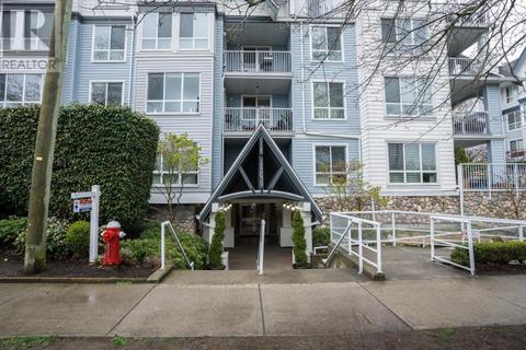303 - 12639 No. 2 Road, Condo with 1 bedrooms, 1 bathrooms and 1 parking in Richmond BC | Card Image