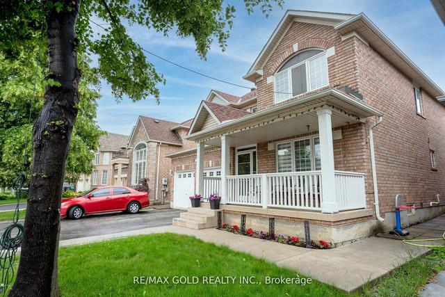 8 Upshall Dr, House detached with 4 bedrooms, 4 bathrooms and 6 parking in Brampton ON | Image 12