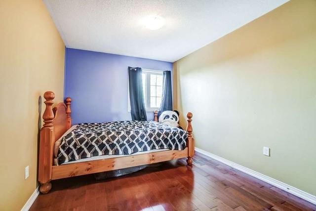 80 Argento Cres, House attached with 3 bedrooms, 3 bathrooms and 2 parking in Vaughan ON | Image 22