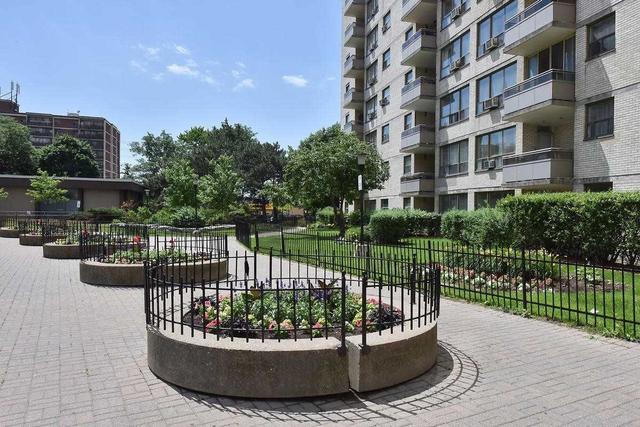 316 - 390 Dixon Rd, Condo with 2 bedrooms, 1 bathrooms and 1 parking in Toronto ON | Image 23