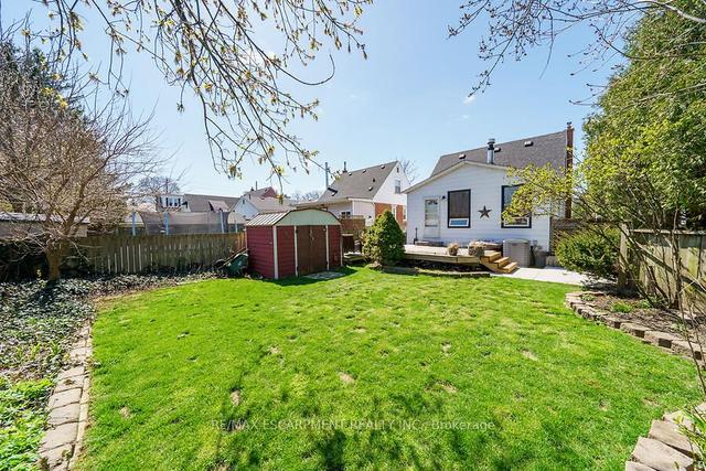 93 East 12th St, House detached with 3 bedrooms, 2 bathrooms and 4 parking in Hamilton ON | Image 29