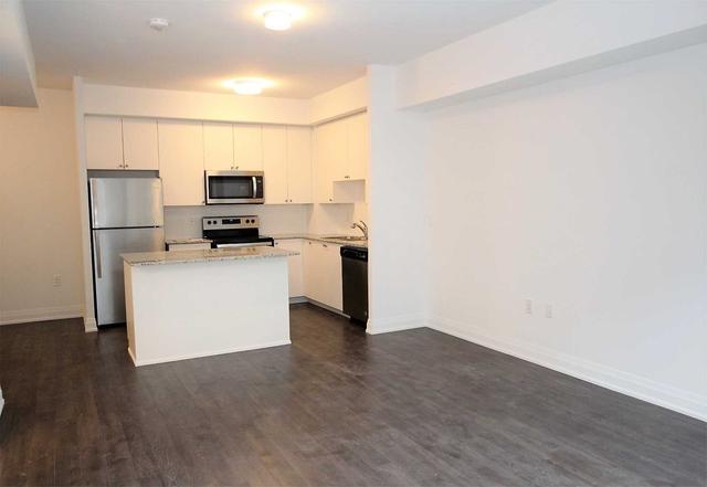 d402 - 5289 Highway 7, Townhouse with 2 bedrooms, 2 bathrooms and 1 parking in Vaughan ON | Image 1