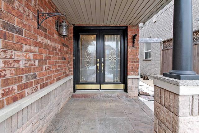 34 Belvia Dr, House semidetached with 4 bedrooms, 3 bathrooms and 3 parking in Vaughan ON | Image 23