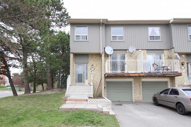113 - 60 Hanson Rd, Townhouse with 3 bedrooms, 3 bathrooms and 2 parking in Mississauga ON | Image 1