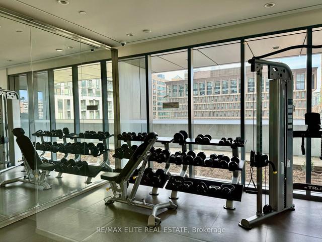 1804 - 159 Dundas St E, Condo with 1 bedrooms, 1 bathrooms and 0 parking in Toronto ON | Image 5